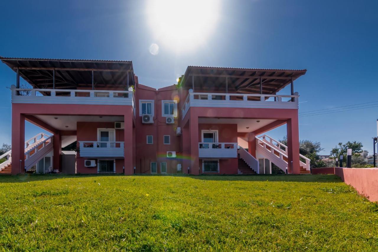 Bona's Appartement Agia (Chania, Crete)